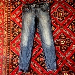 Zara trafaluc premium denim with faux leather details size 6 skinny Jean